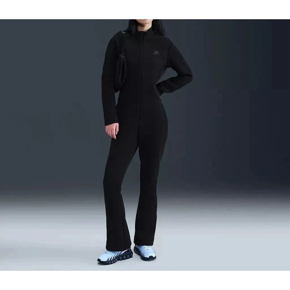 Nike Sportswear Tech Fleece Jumpsuit Size Medium Women Black HV4095-010